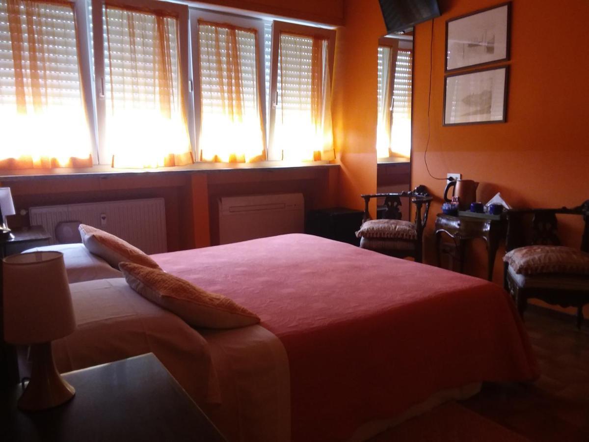 Orange House * Varenna